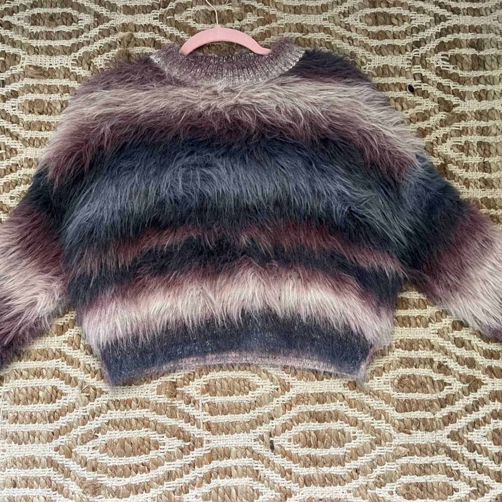 Molly Bracken Unique Fall sweater sz Small